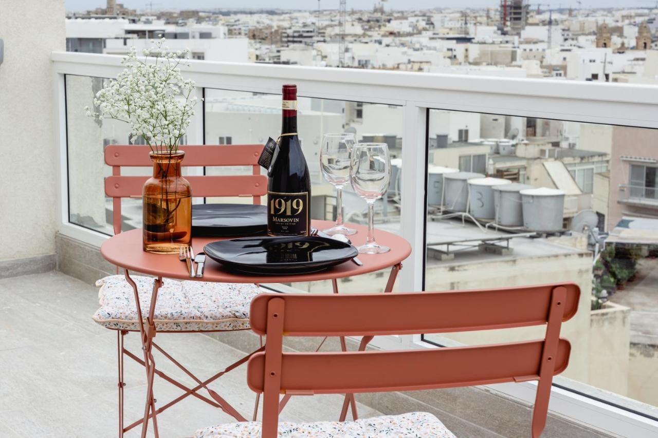 Apartament Stunning 1bdr Sliema-center Penthouse! Near Pool! Sliema